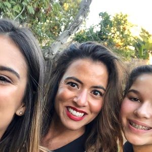 Meet your Posher, Victoria